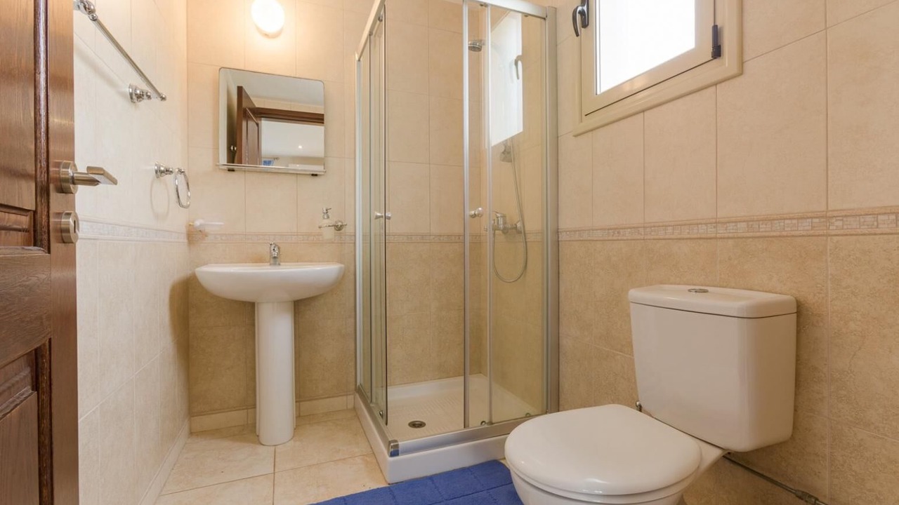 Photo of Bathroom in Kissonerga