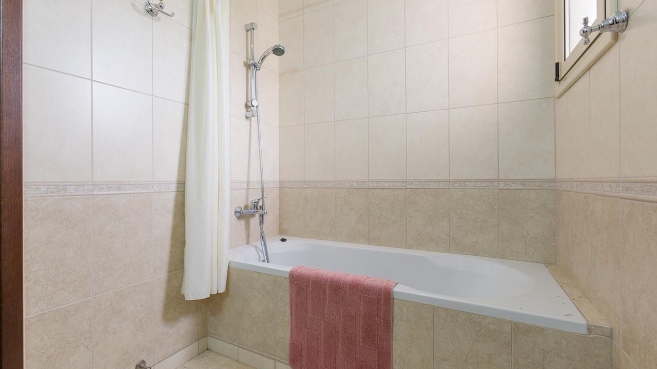 Photo of Bathroom in Kissonerga
