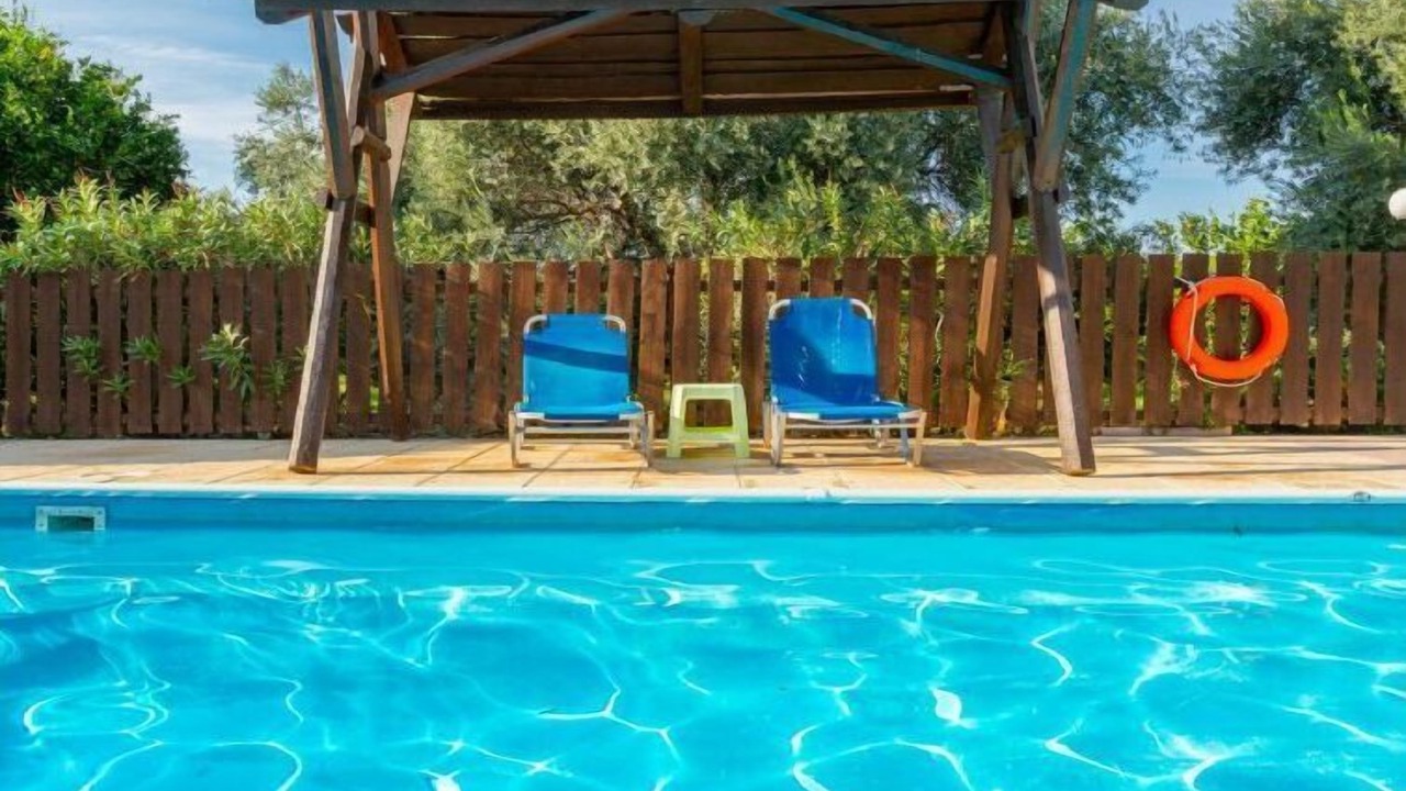 Photo of Outdoor in Polis