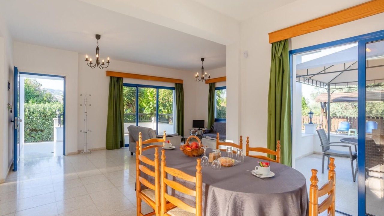 Photo of Bedroom in Polis
