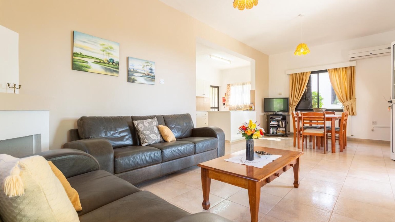 Photo of Livingroom in Pegeia