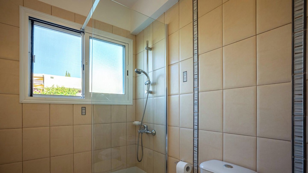 Photo of Bathroom in Polis