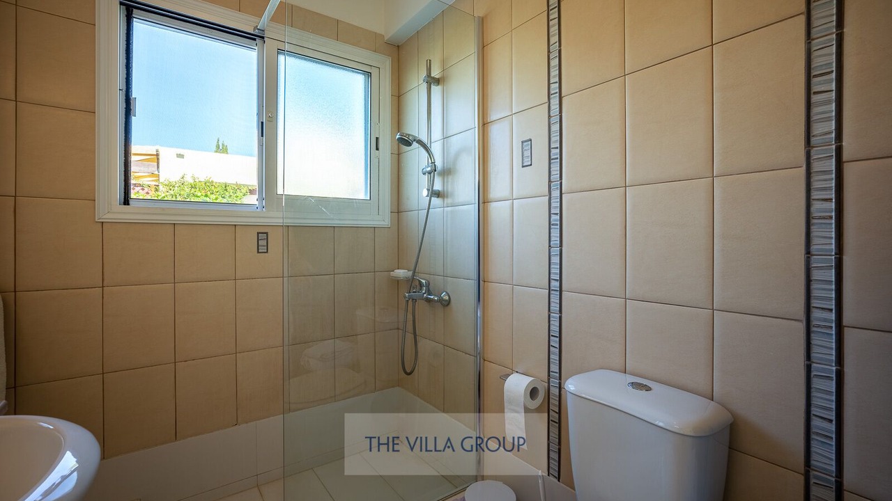 Photo of Bathroom in Polis