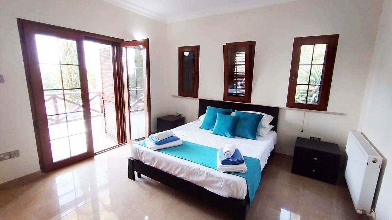 Photo of Bedroom in Esentepe
