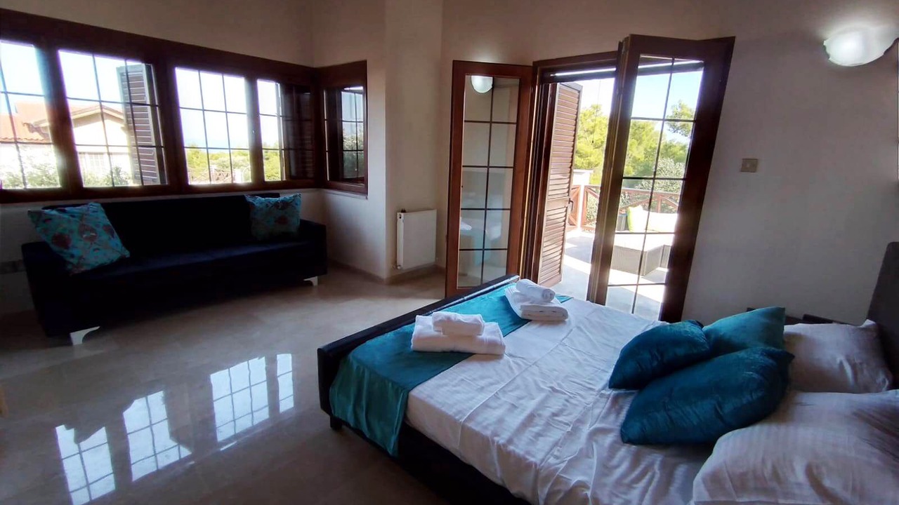 Photo of Bedroom in Esentepe