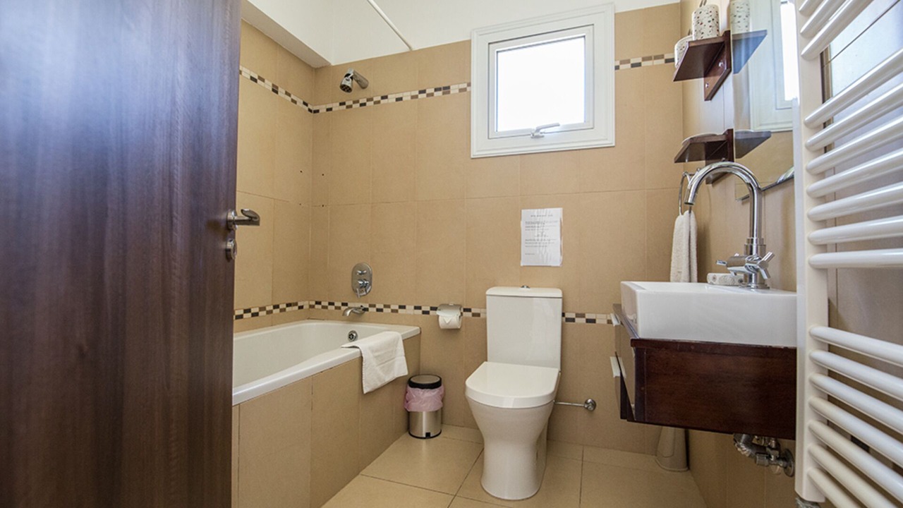 Photo of Bathroom in Pernera