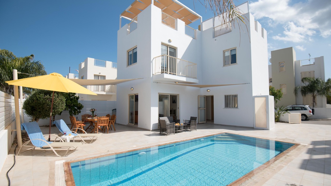 Photo of Outdoor in Pernera