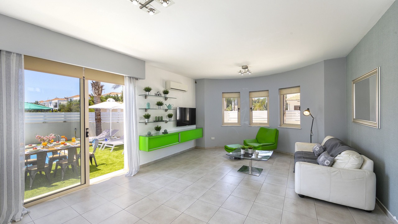 Photo of Livingroom in Pernera