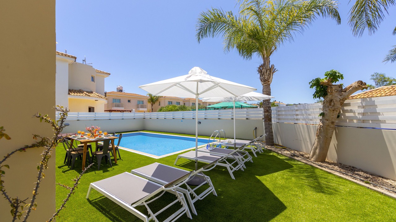Photo of Outdoor in Pernera