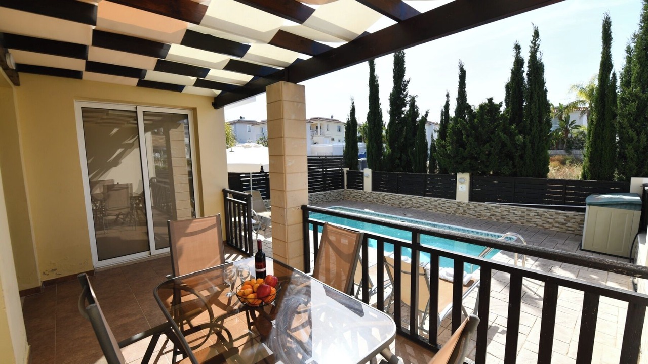 Photo of Outdoor in Pernera