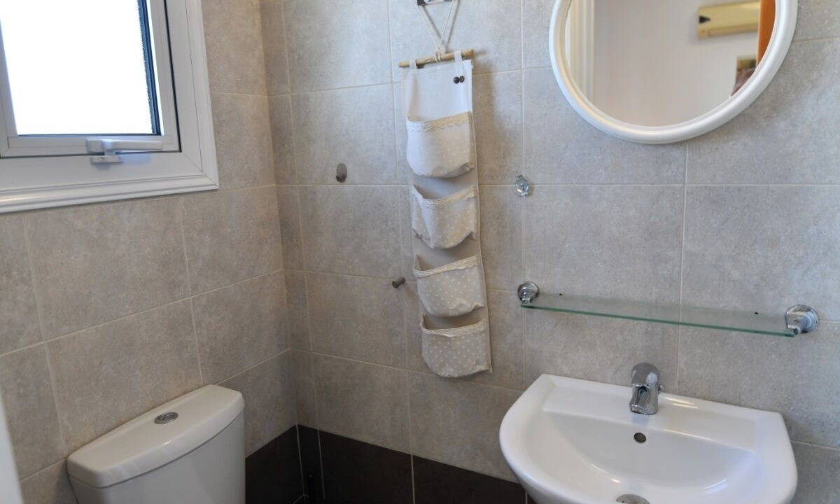 Photo of Bathroom in Pernera
