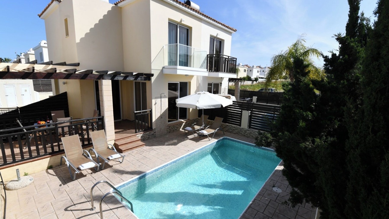Photo of Outdoor in Pernera