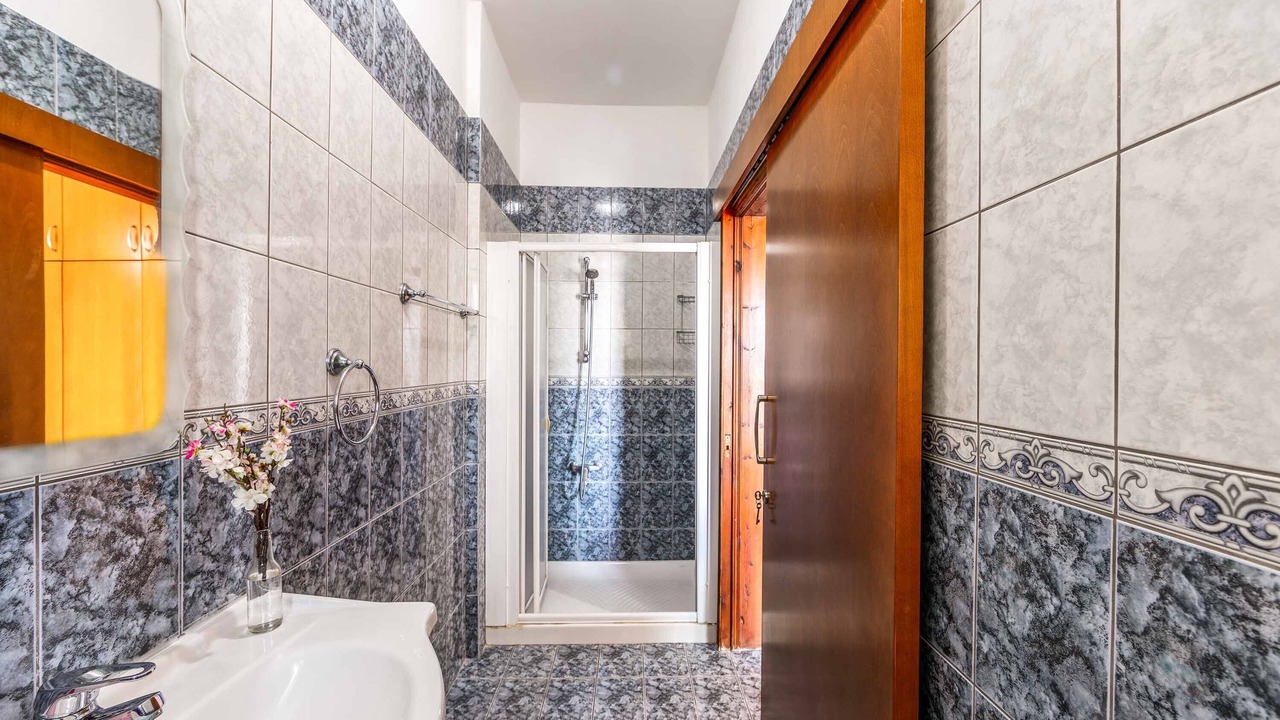 Photo of Bathroom in Latsi