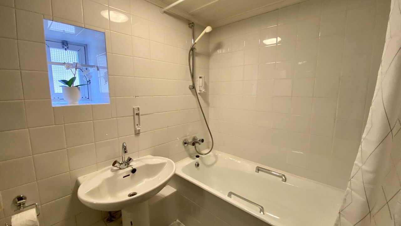 Photo of Bathroom in Dhoros