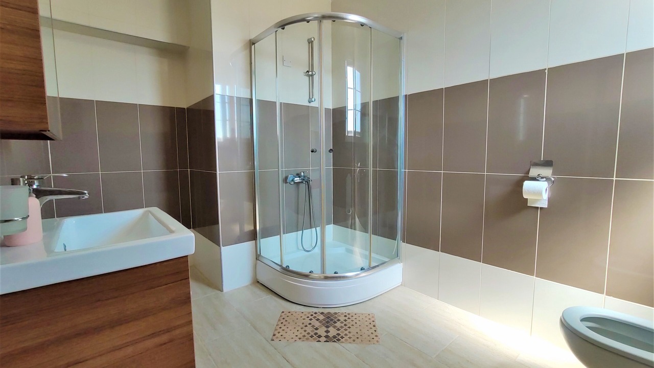 Photo of Bathroom in Karaoglanoglu