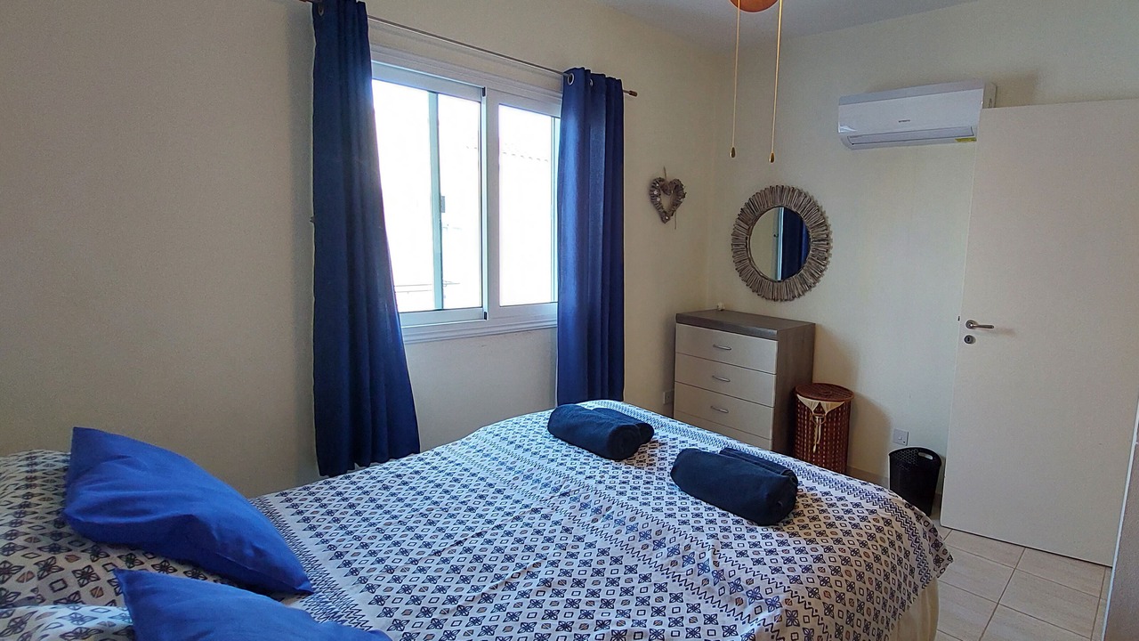 Photo of Bedroom in Polis