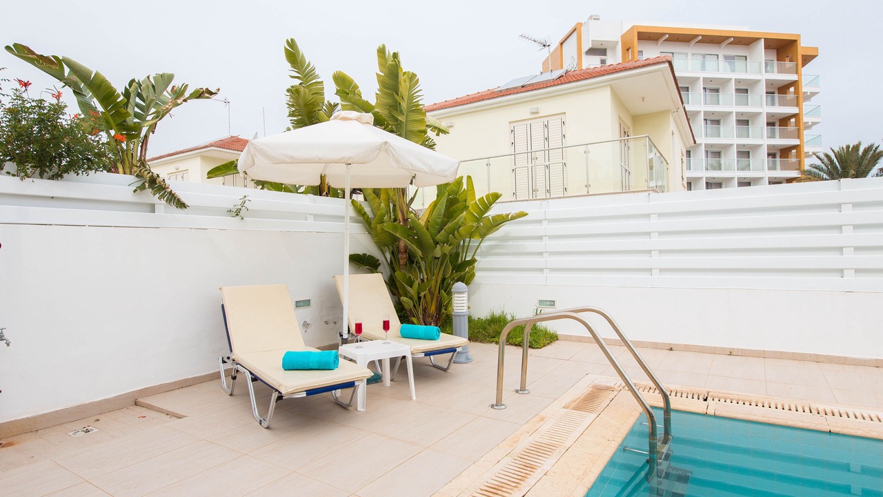 Photo of Outdoor in Pernera