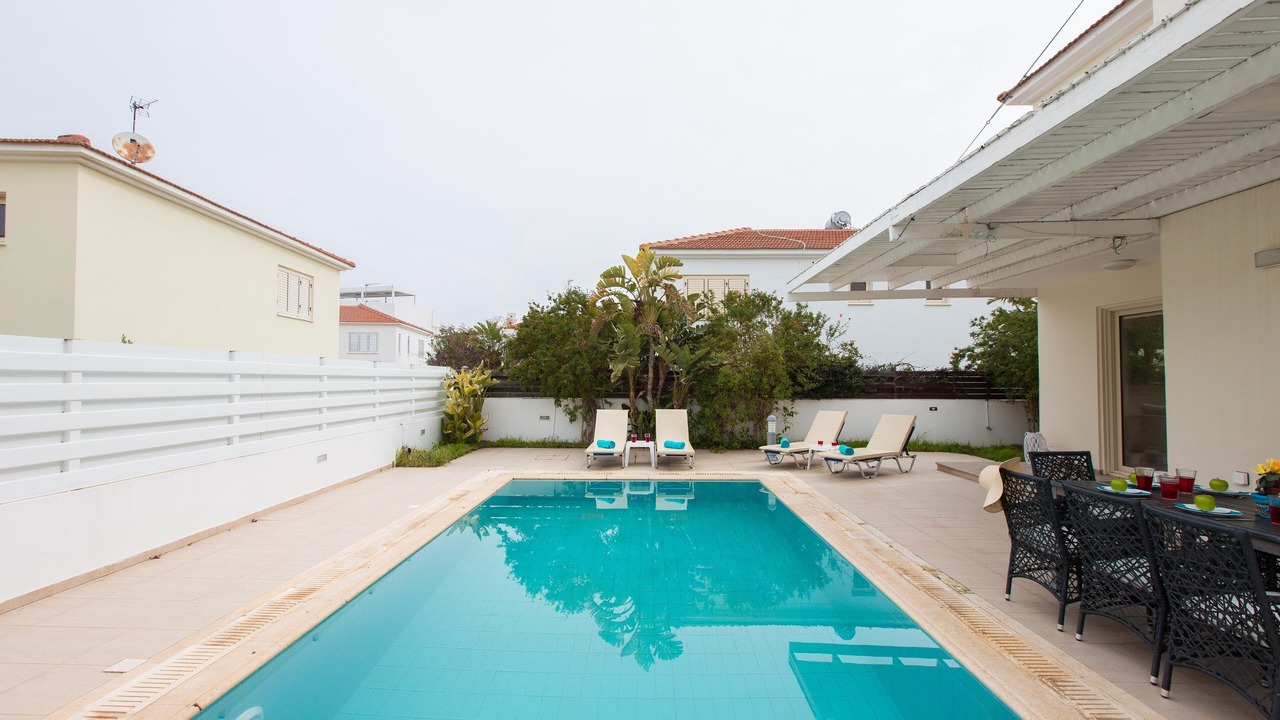 Photo of Outdoor in Pernera