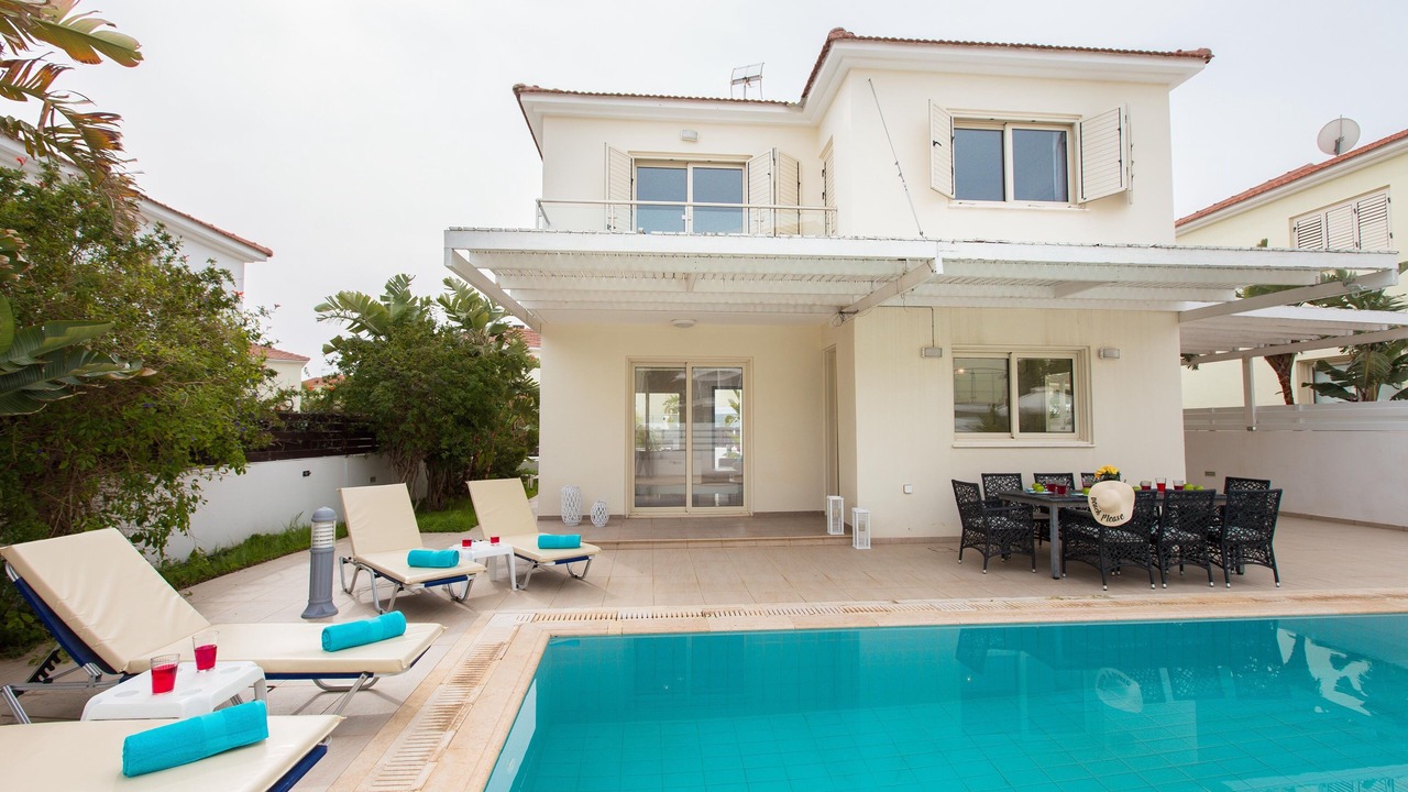 Photo of Outdoor in Pernera