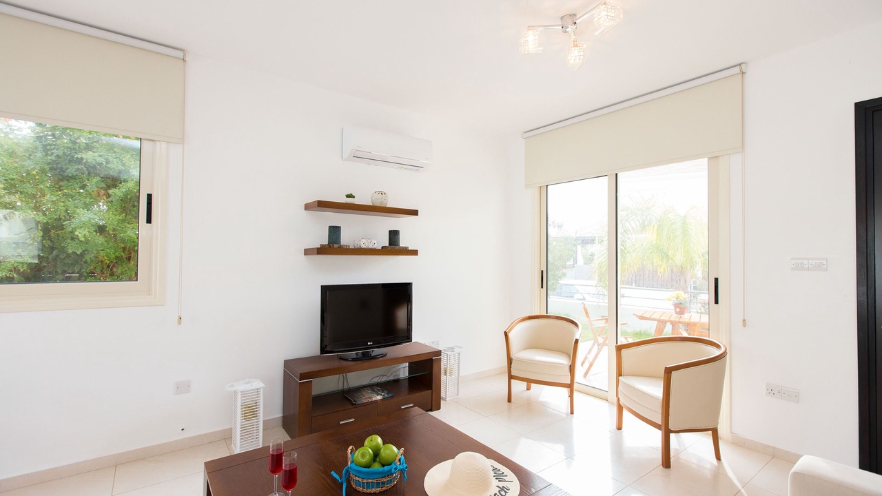 Photo of Livingroom in Pernera