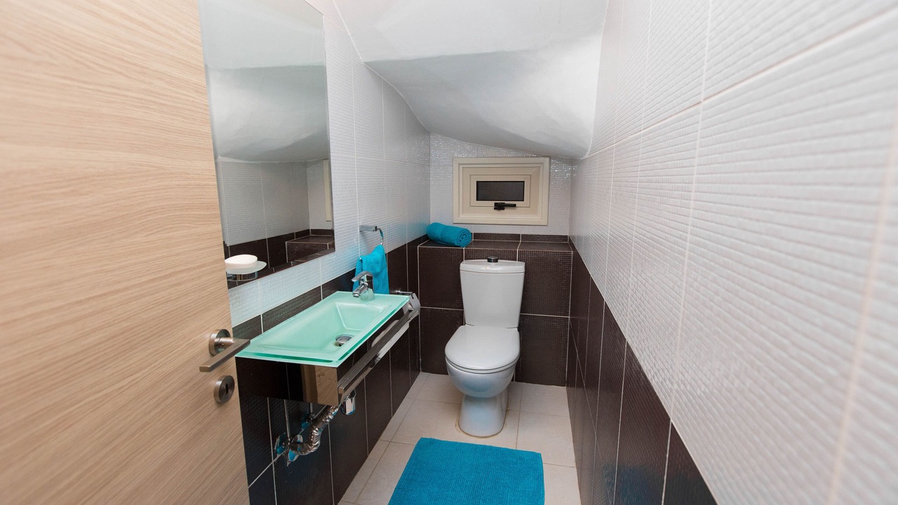 Photo of Bathroom in Pernera