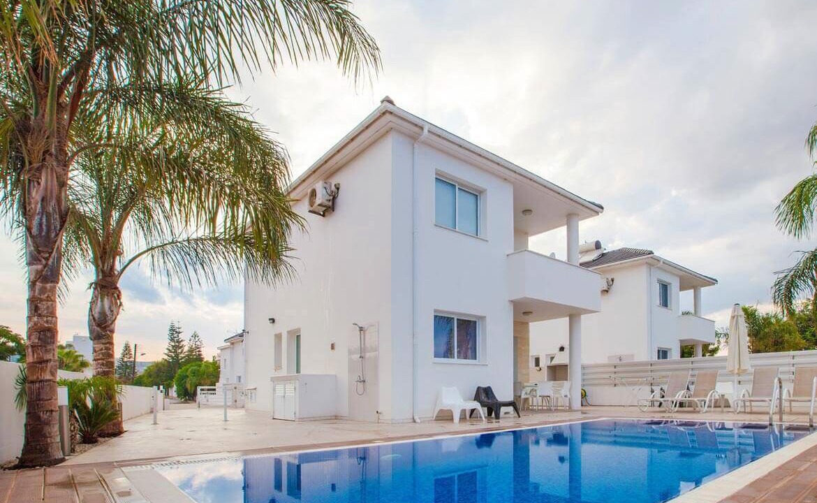 Photo of Outdoor in Pernera