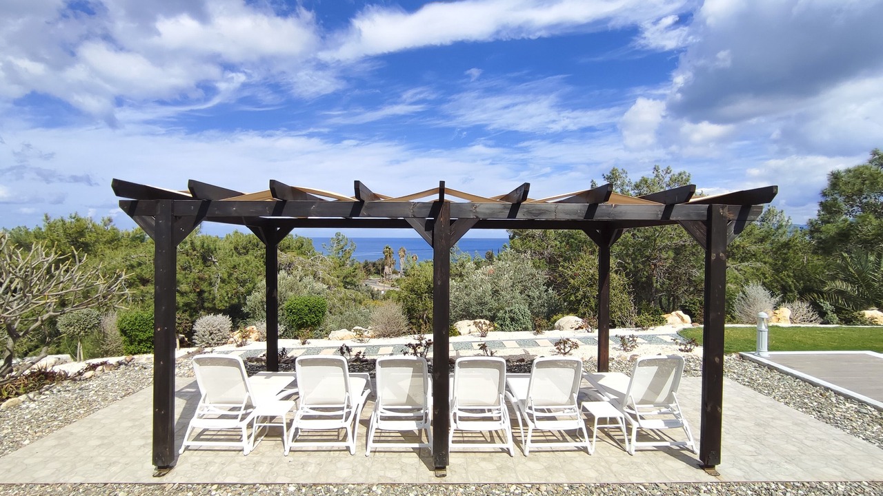 Photo of Patio Balcony in Neo Chorio