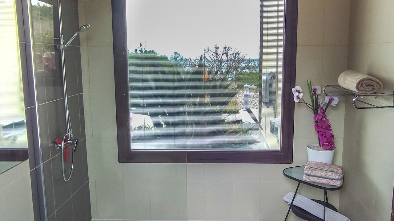 Photo of Bathroom in Neo Chorio