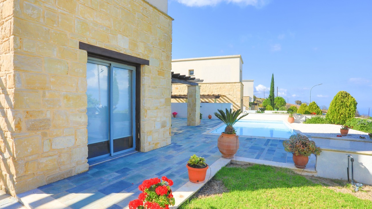 Photo of Outdoor in Lara
