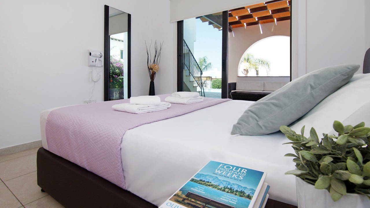 Photo of Bedroom in Cape Greko