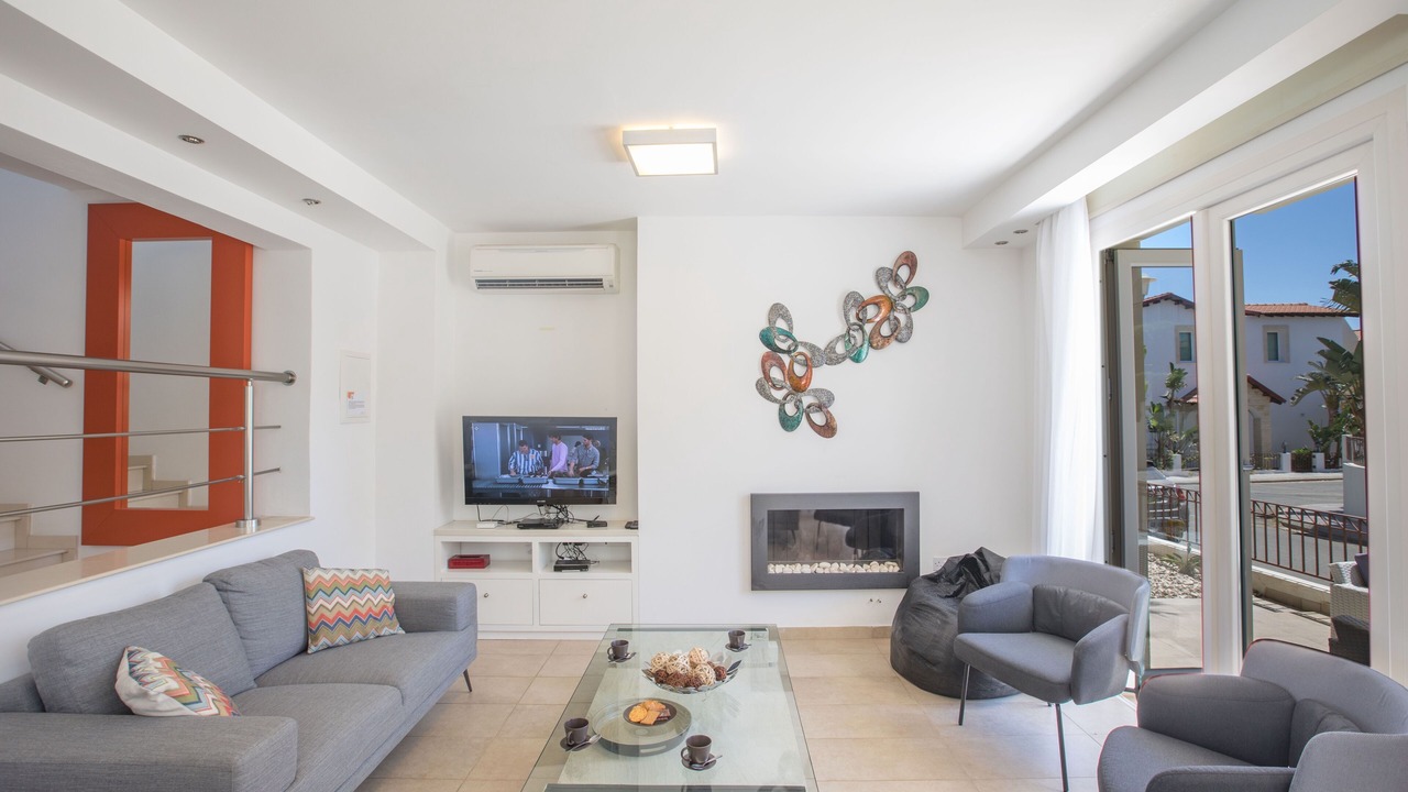 Photo of Livingroom in Pernera