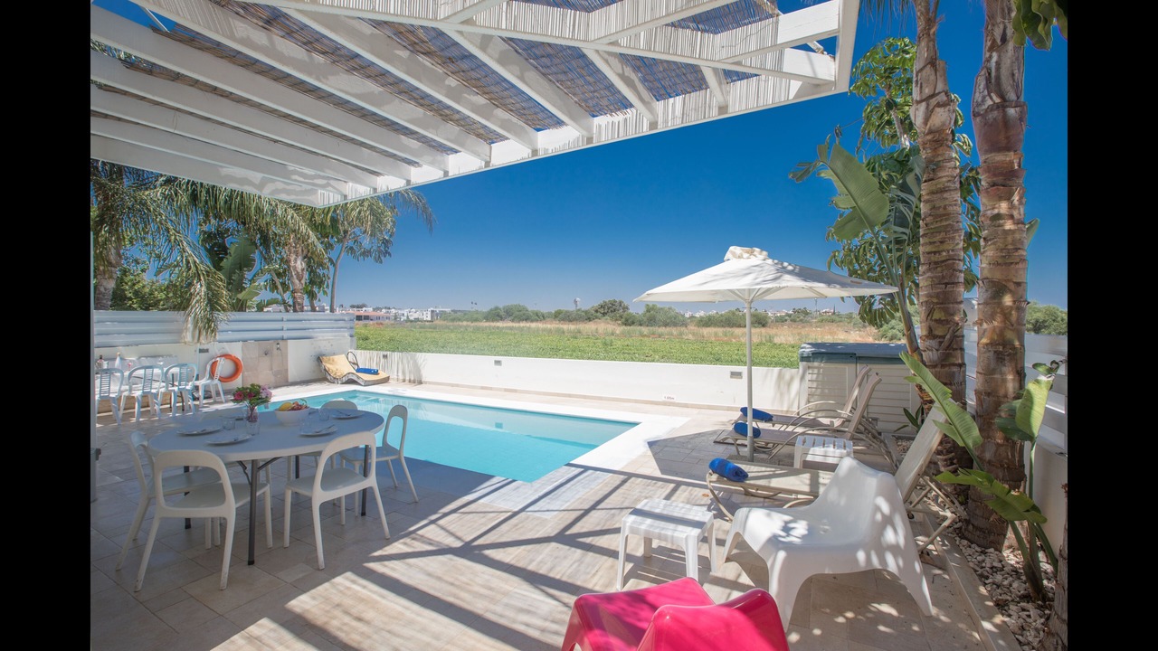 Photo of Outdoor in Pernera