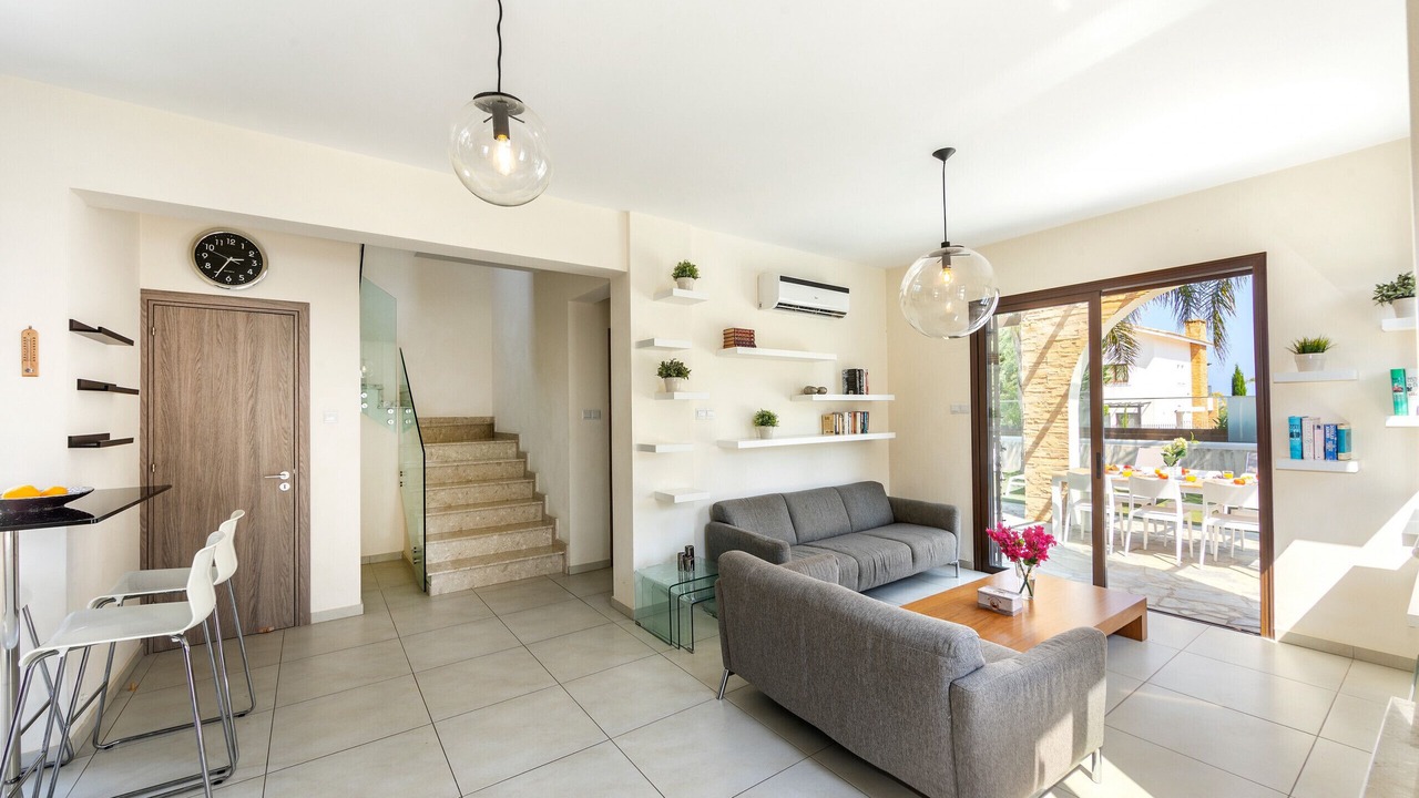 Photo of Livingroom in Ayia Thekla
