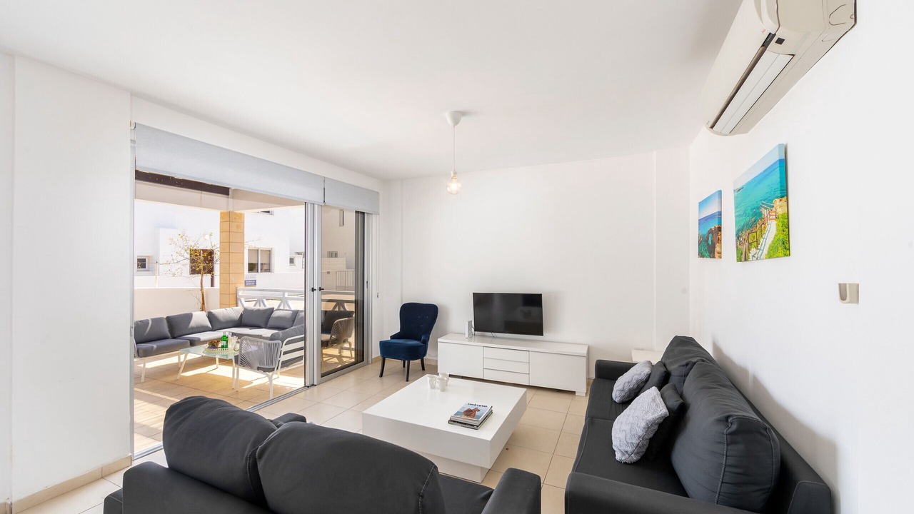 Photo of Livingroom in Cape Greko