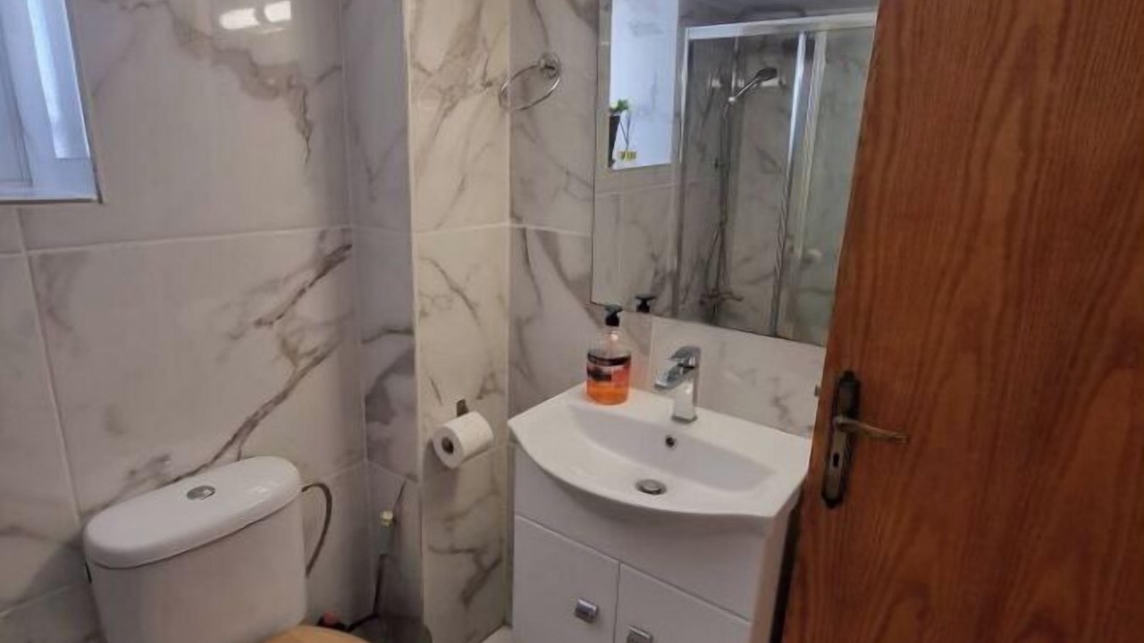 Photo of Bathroom in Steni