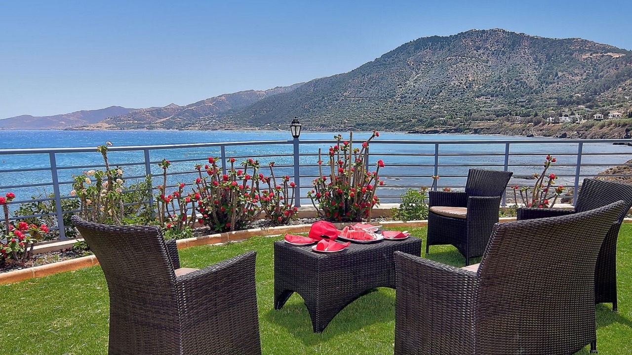 Photo of Patio Balcony in Pomos