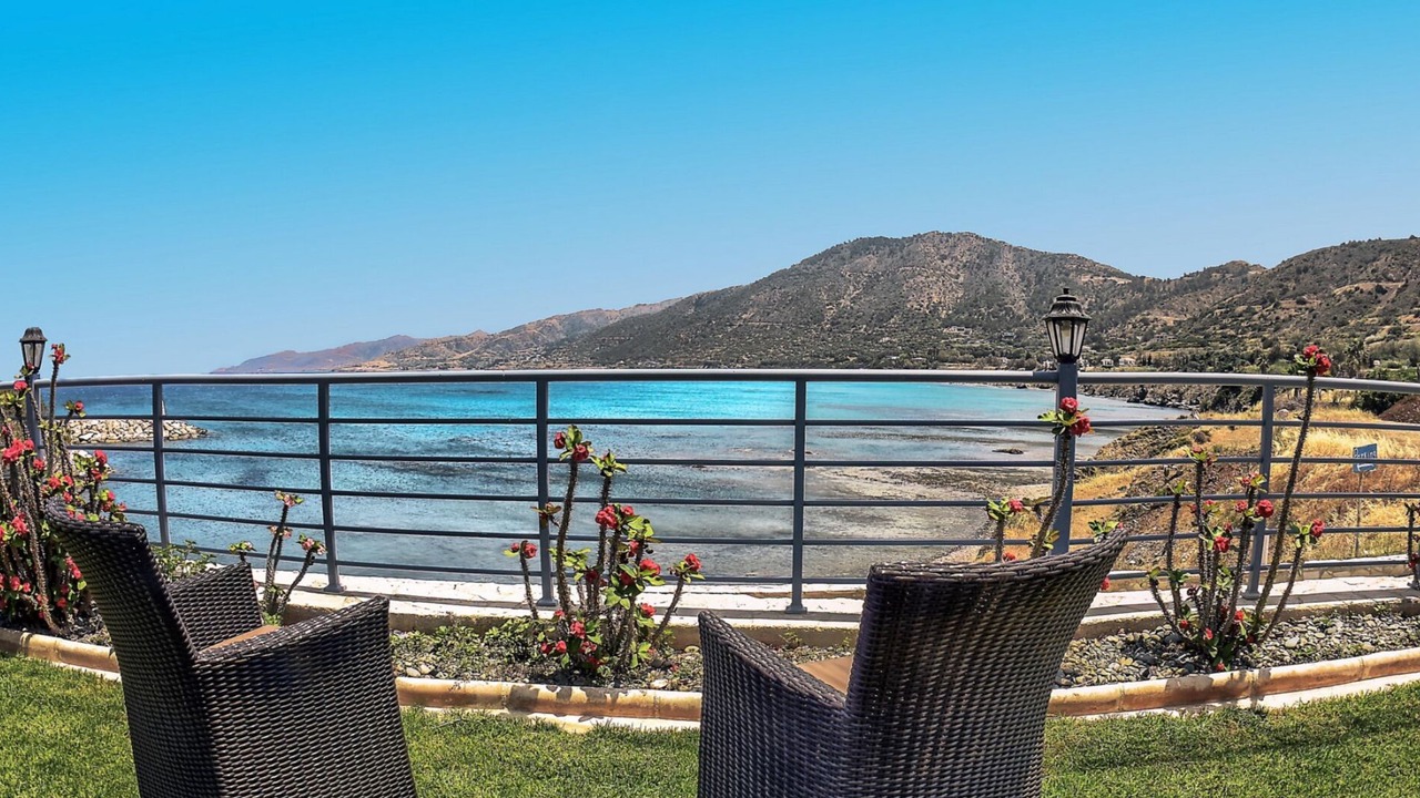 Photo of Outdoor in Pomos