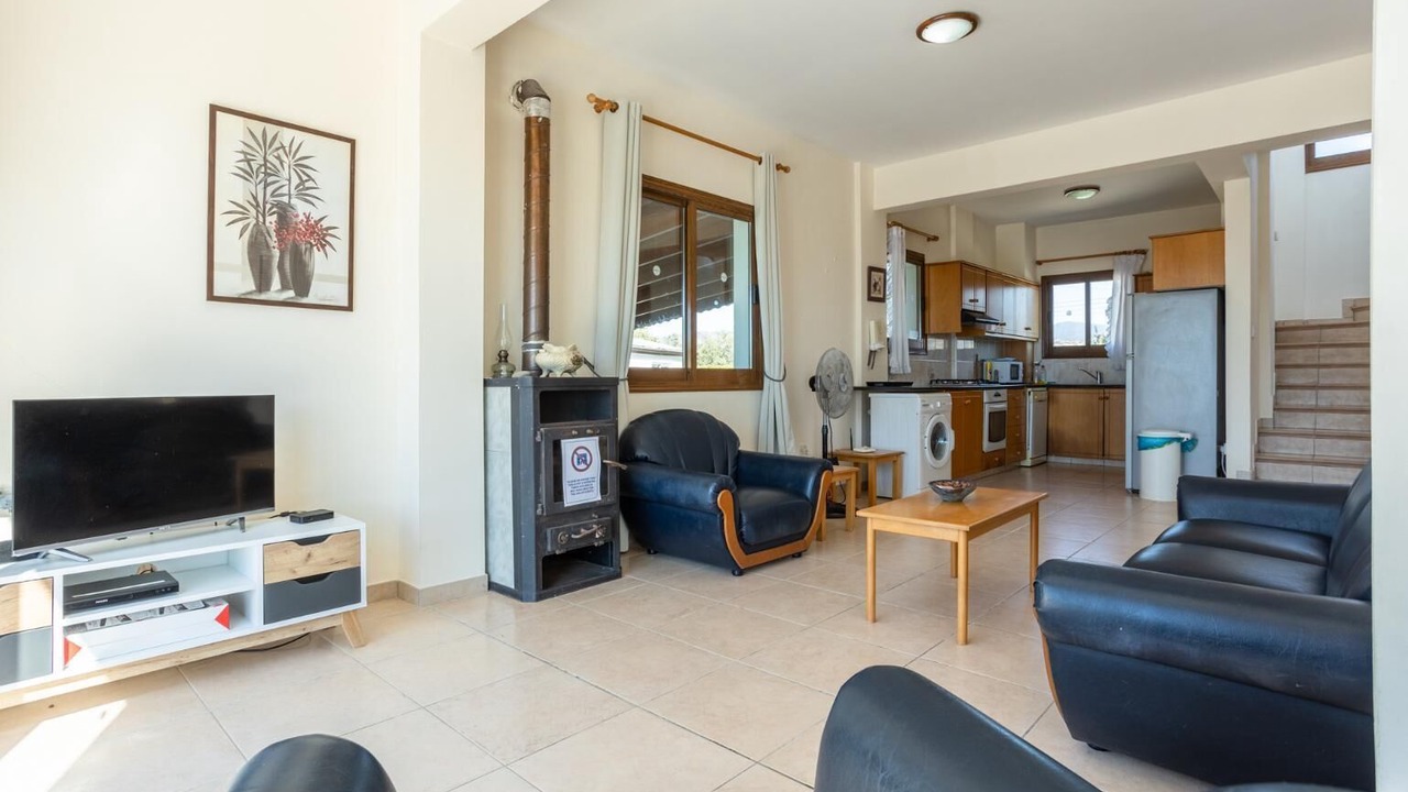 Photo of Bedroom in Polis