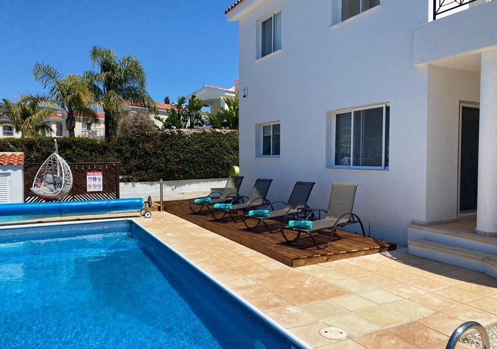 Photo of Outdoor in Peyia Town