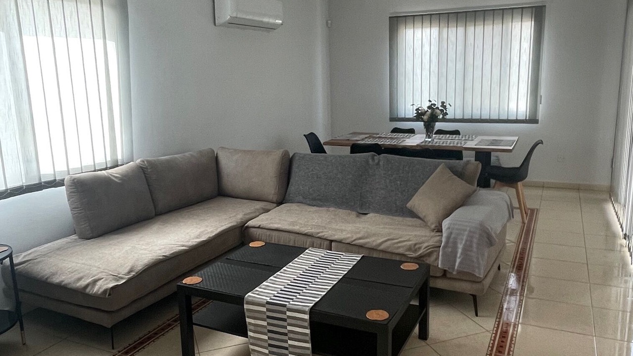 Photo of Livingroom in Peyia Town