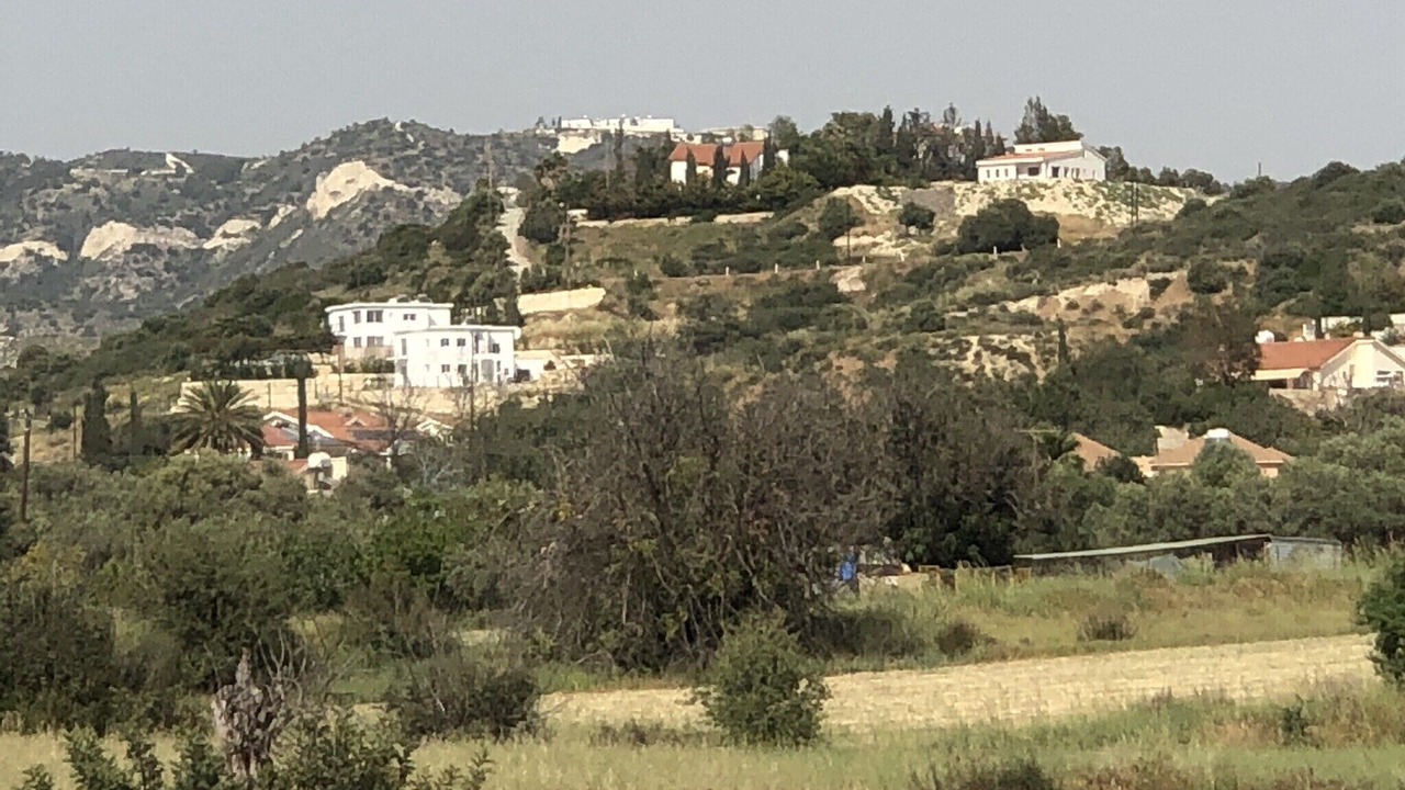 Photo of Outdoor in Moni