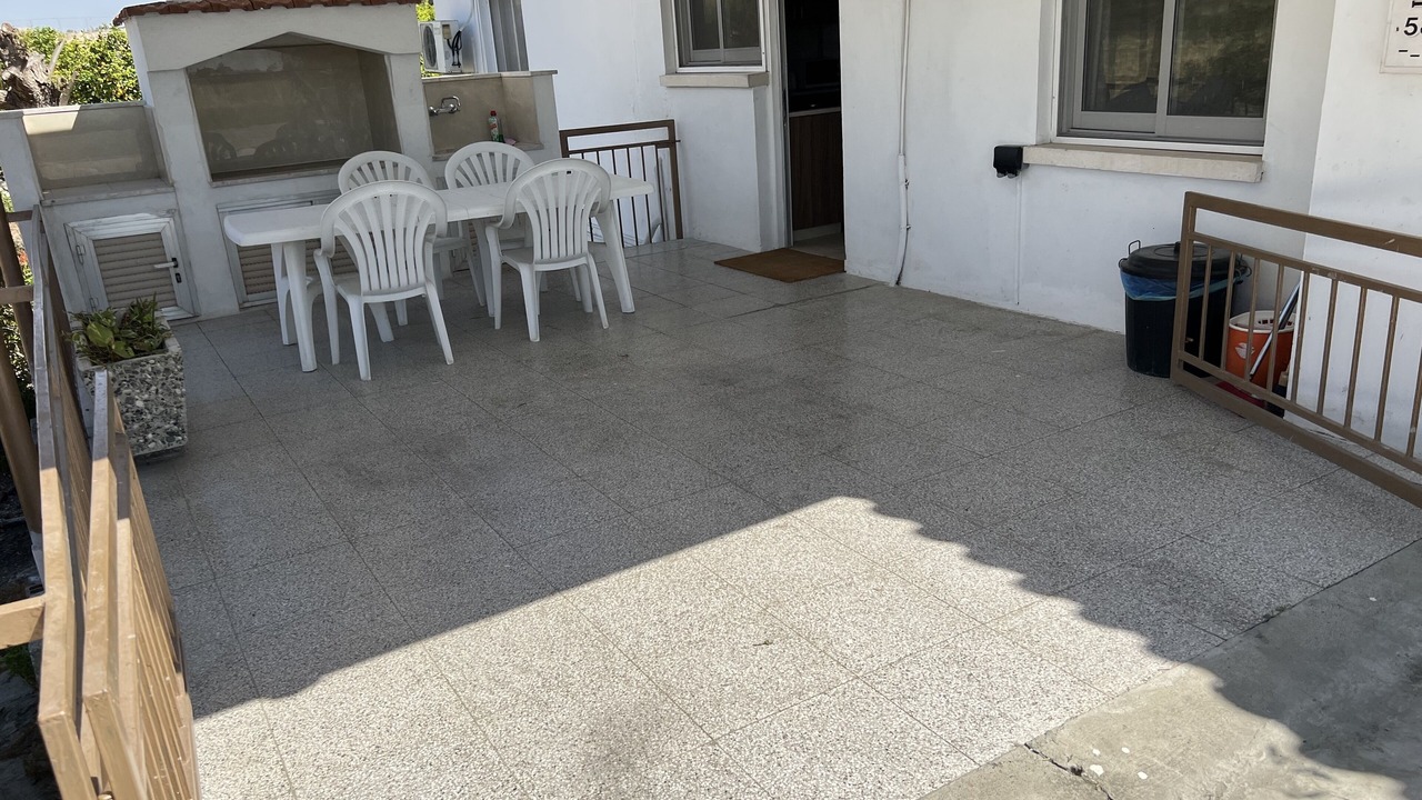 Photo of Outdoor in Moni