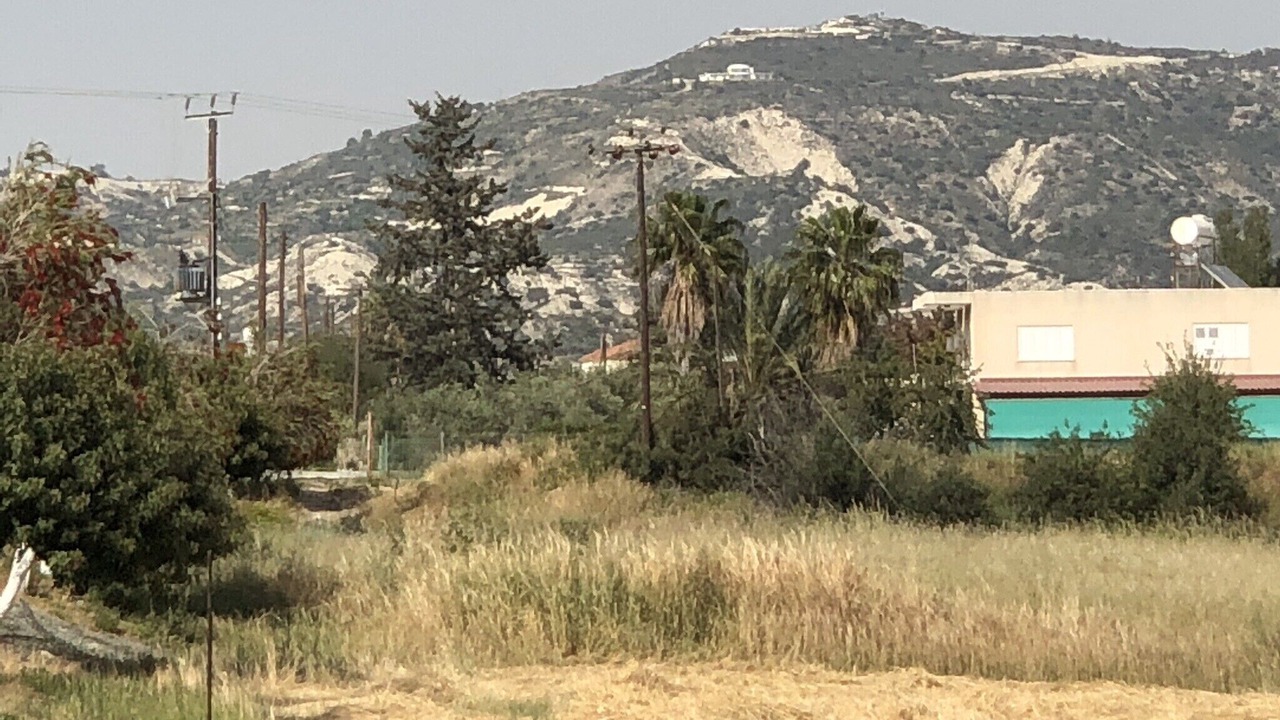 Photo of Outdoor in Moni