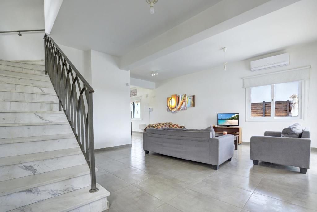 Photo of Livingroom in Ayia Napa