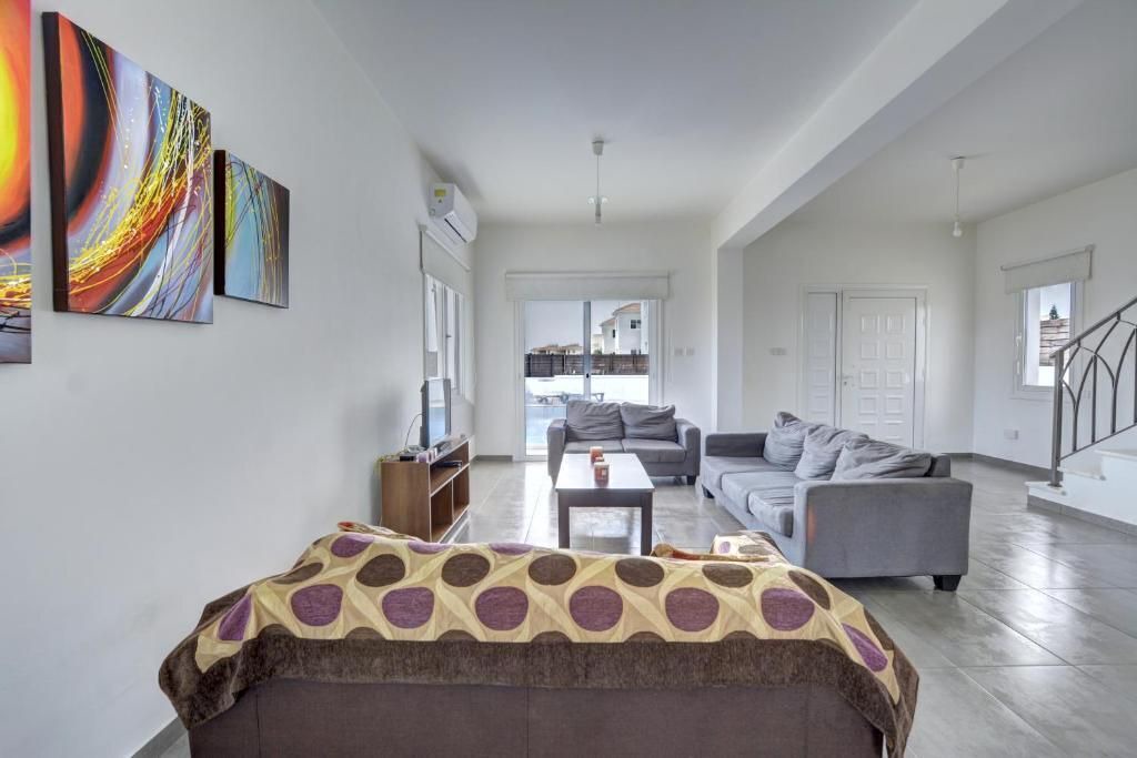 Photo of Livingroom in Ayia Napa