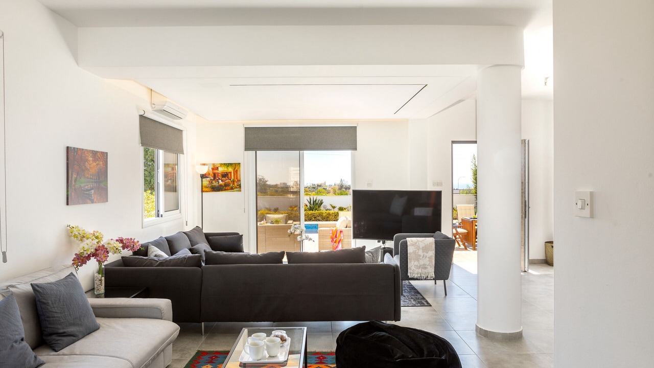 Photo of Livingroom in Ayia Napa