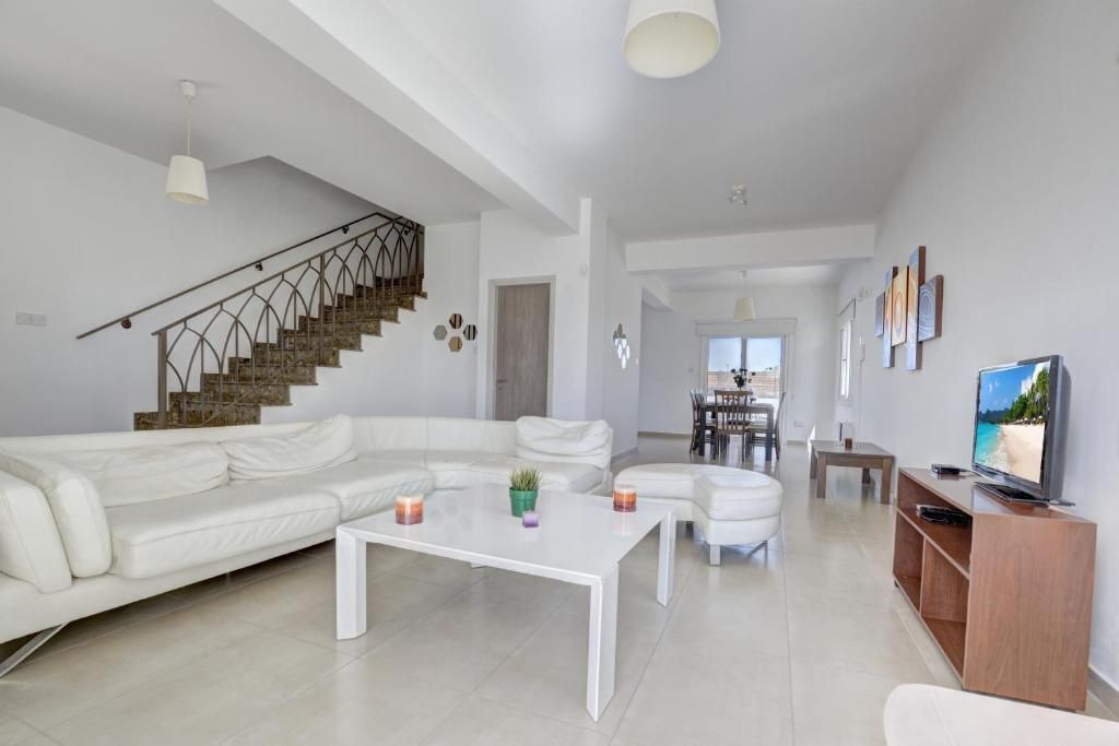 Photo of Livingroom in Ayia Napa