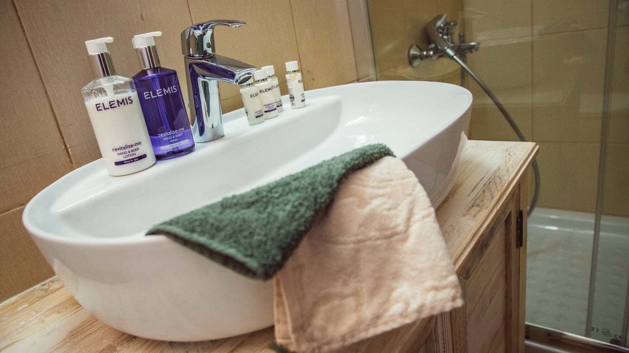 Photo of Bathroom in Lofou
