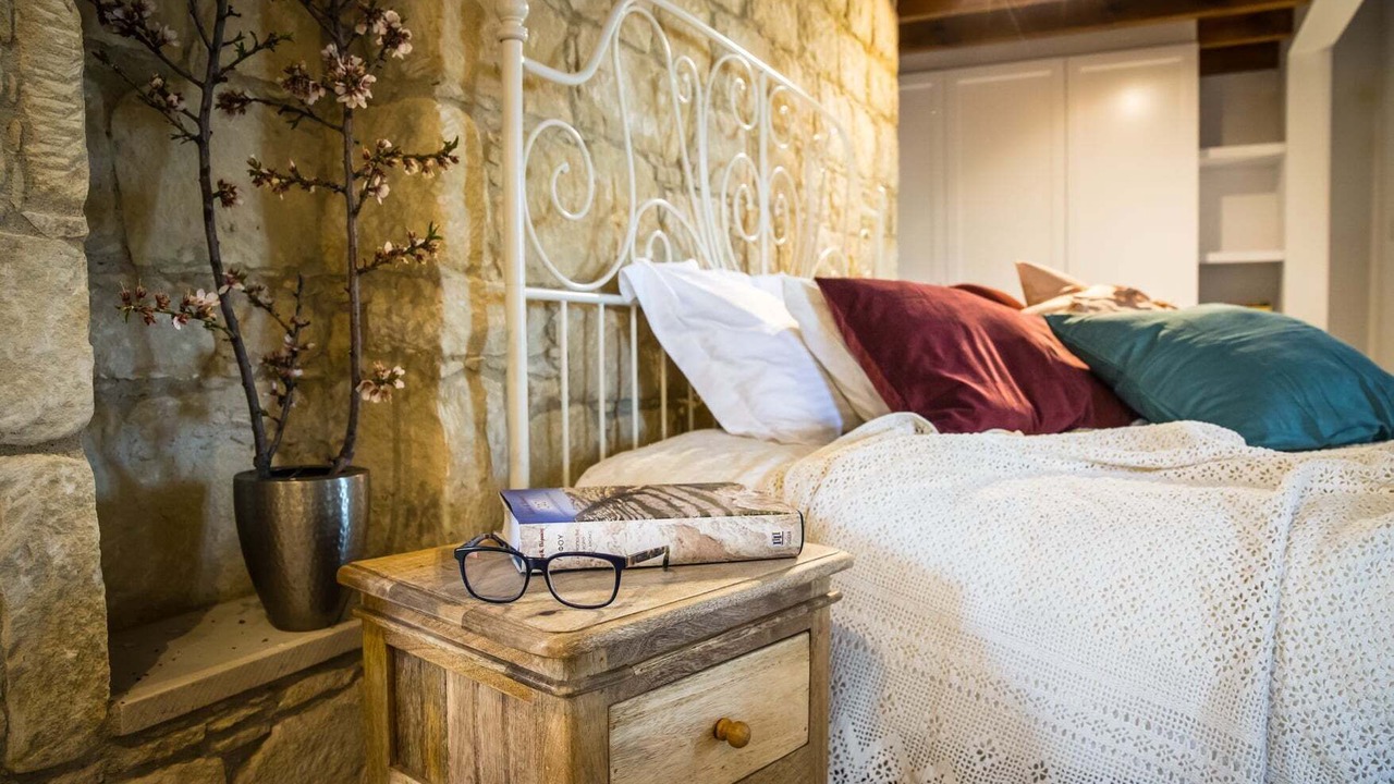 Photo of Bedroom in Lofou