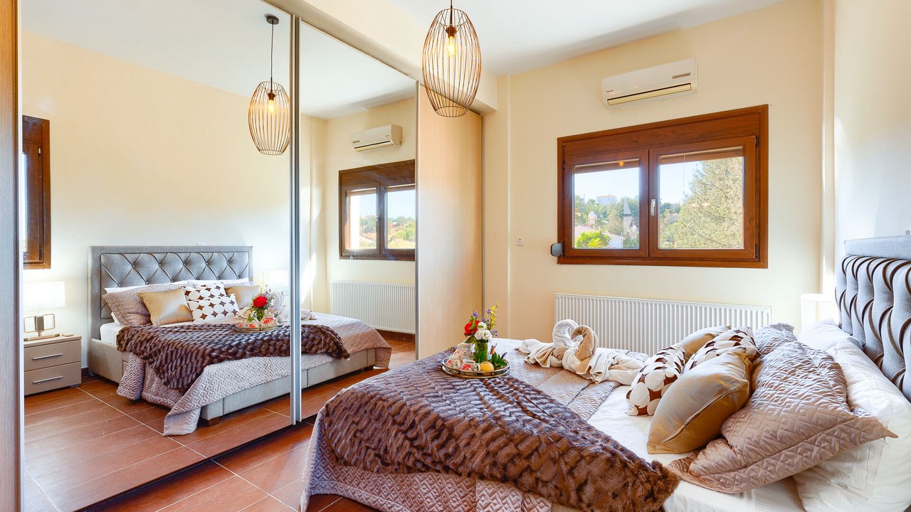 Photo of Bedroom in Prodromi